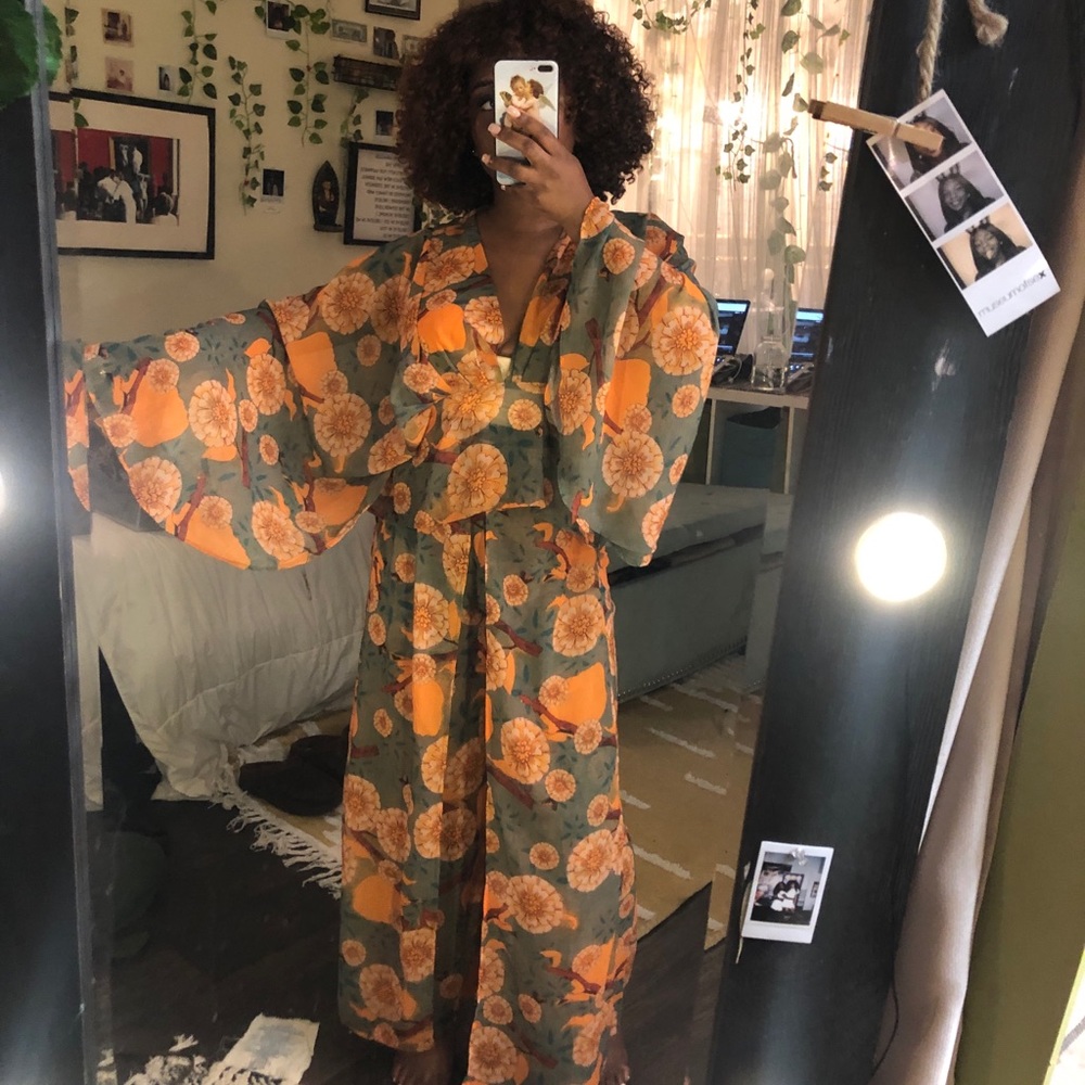 FLORAL SET